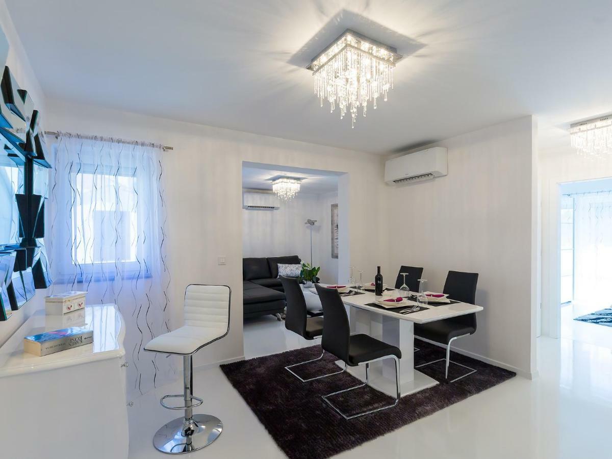 Apartmani Beril Lux Rovinj Luaran gambar