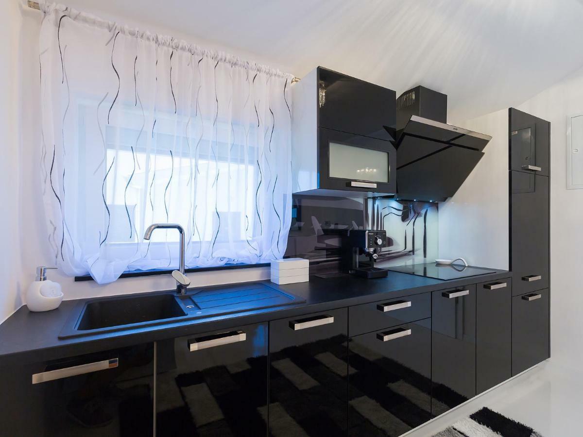 Apartmani Beril Lux Rovinj Luaran gambar