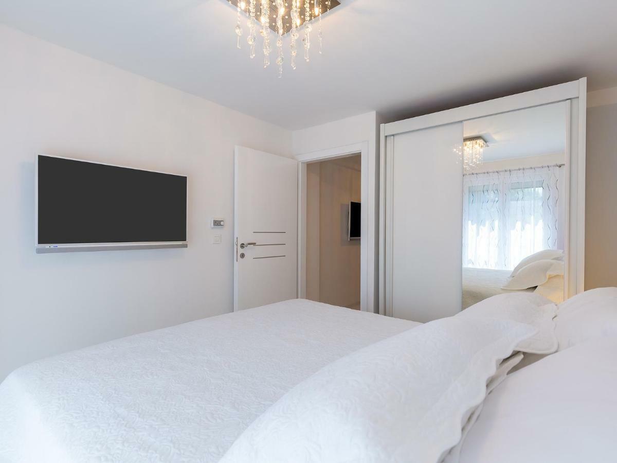 Apartmani Beril Lux Rovinj Luaran gambar