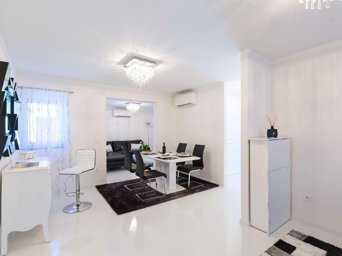 Apartmani Beril Lux Rovinj Luaran gambar