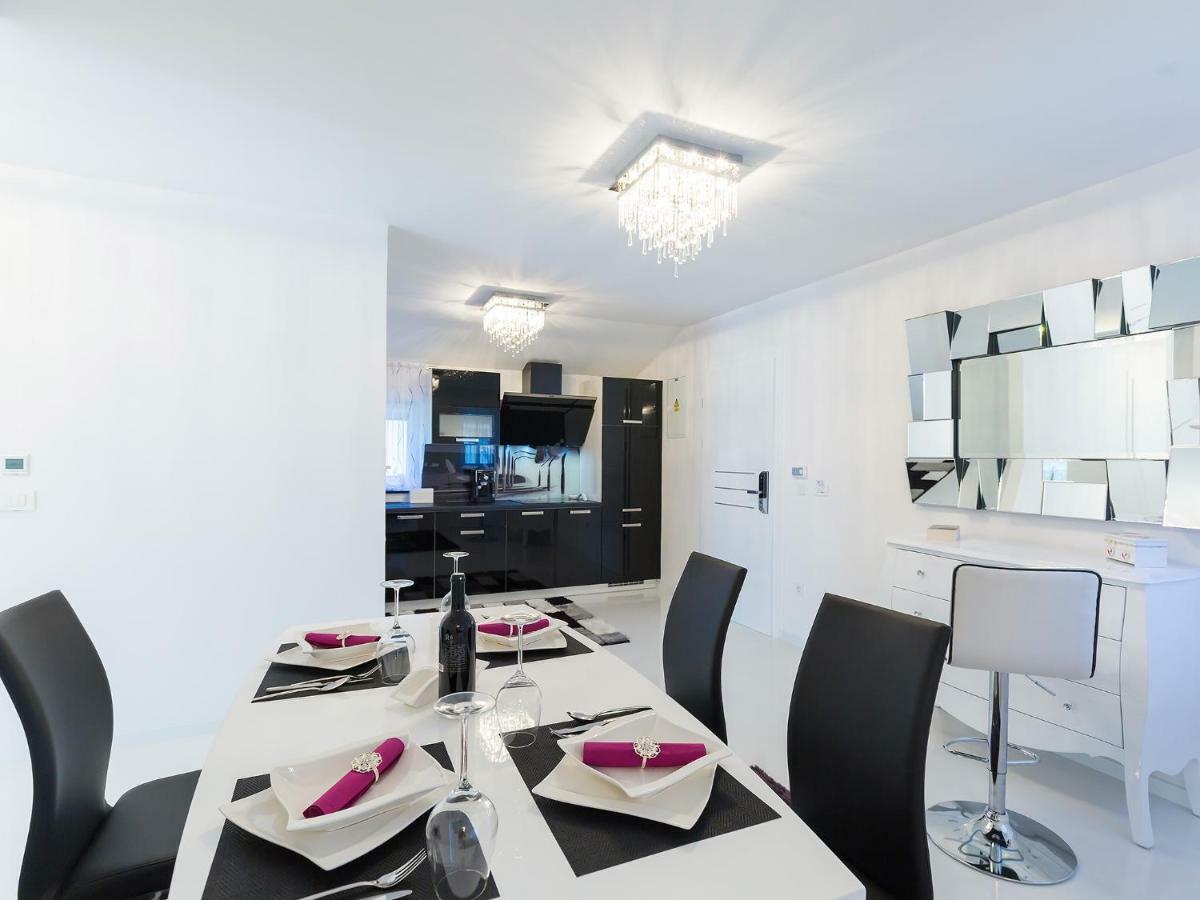 Apartmani Beril Lux Rovinj Luaran gambar
