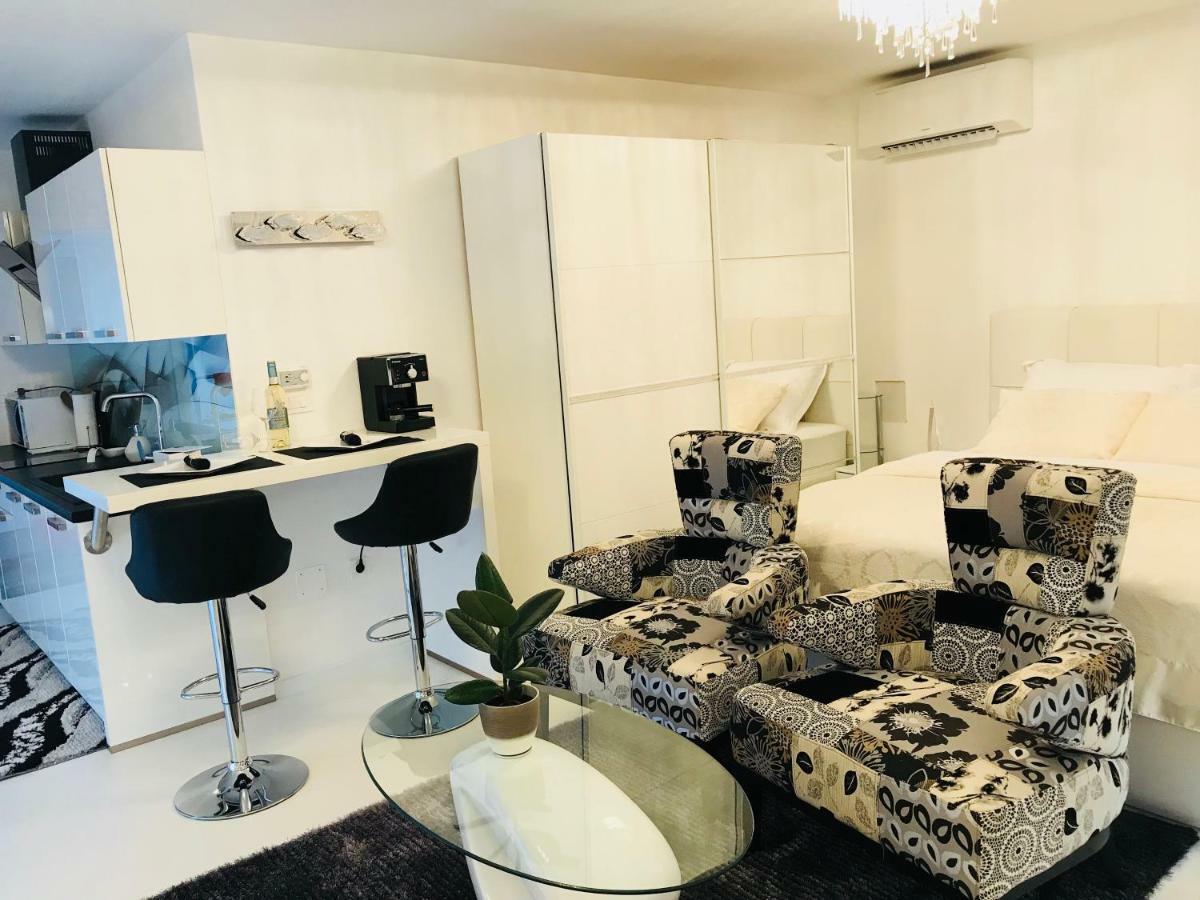 Apartmani Beril Lux Rovinj Luaran gambar