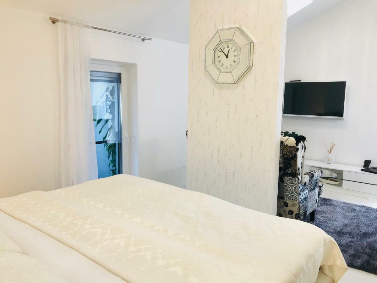 Apartmani Beril Lux Rovinj Luaran gambar