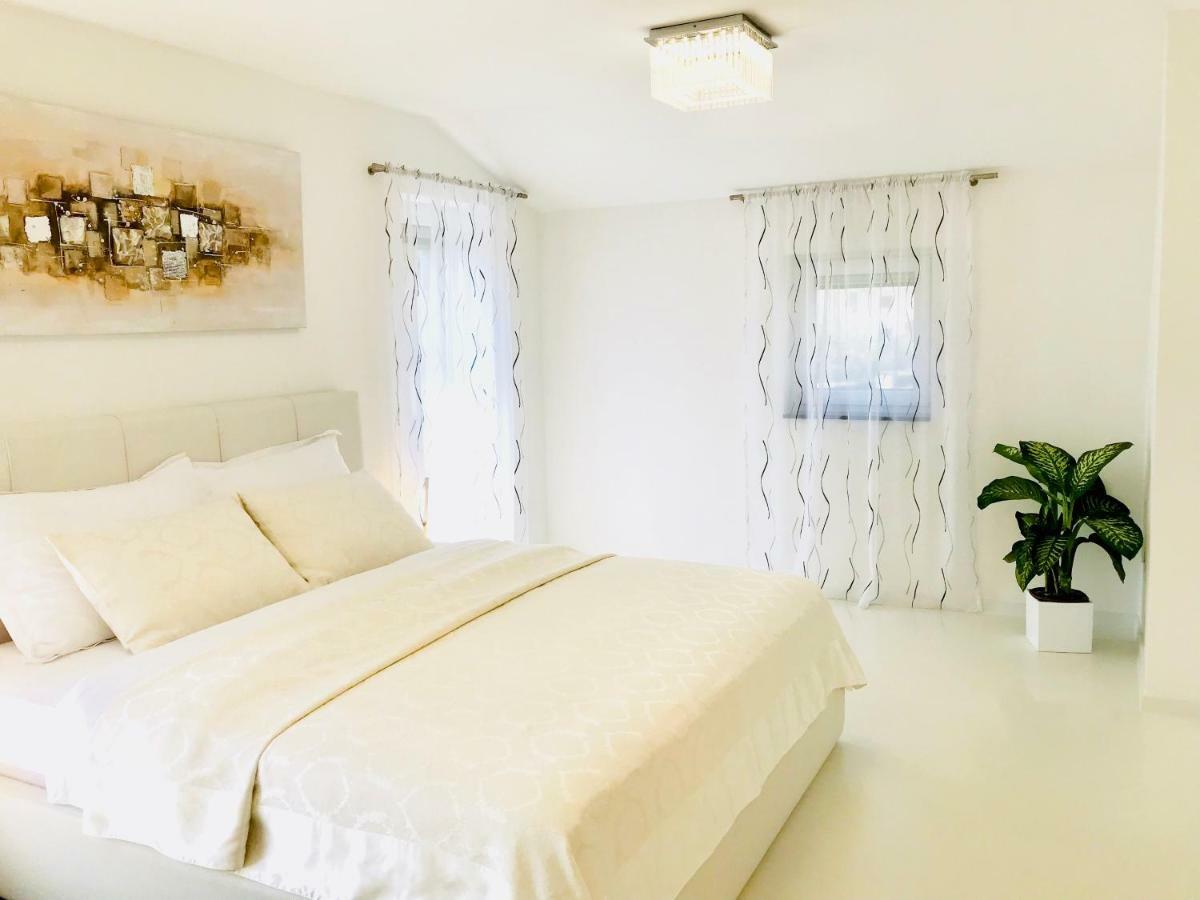 Apartmani Beril Lux Rovinj Luaran gambar