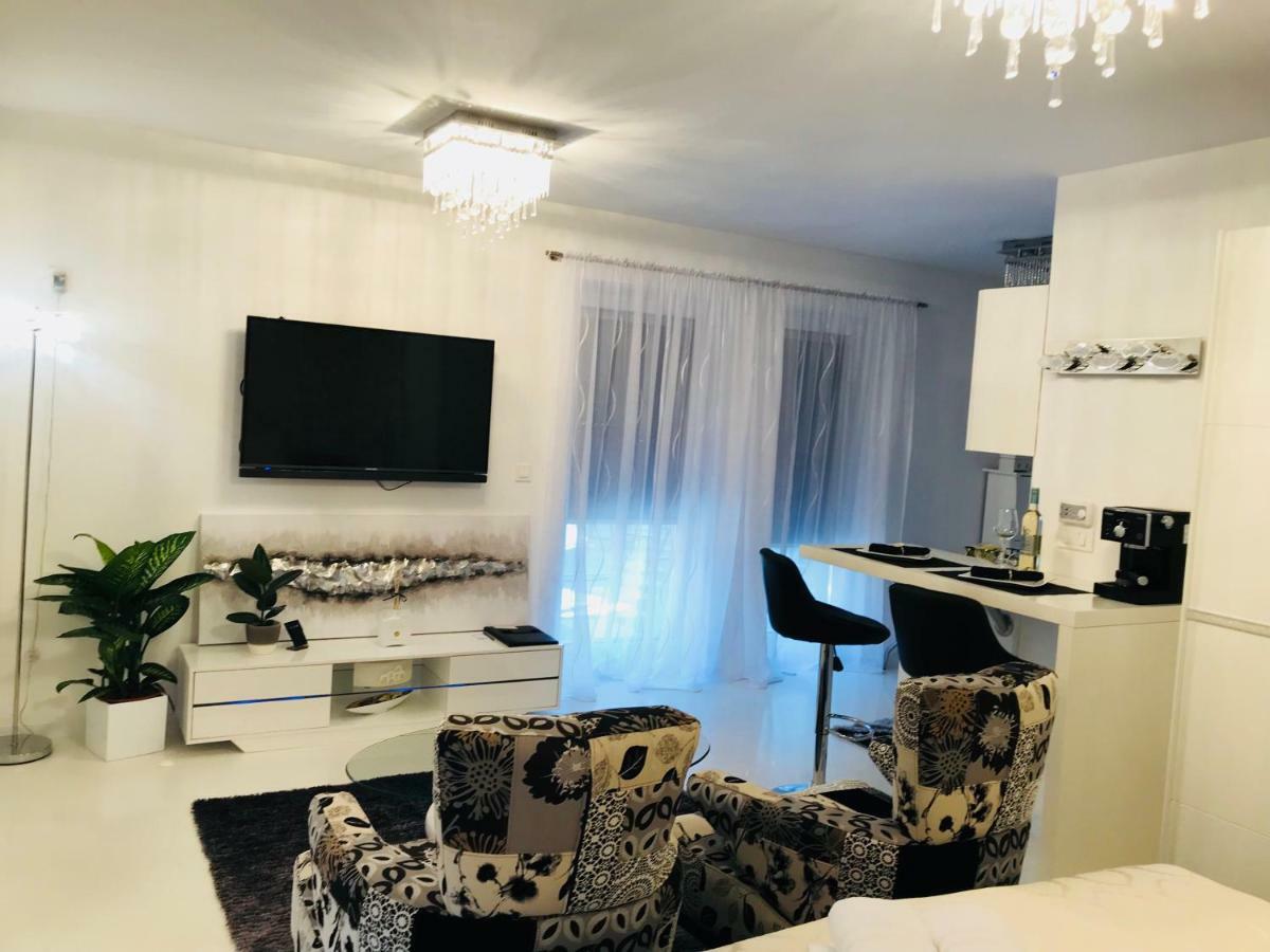 Apartmani Beril Lux Rovinj Luaran gambar